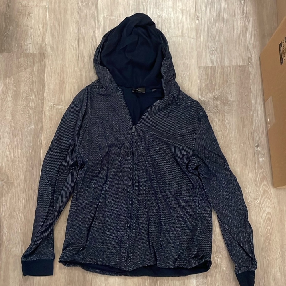Vince blue sweatshirt with zipper